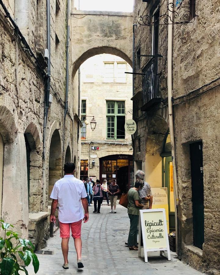 Val des Bruyères: Pézenas Gîte with Terrace and Private Parking Neffies Exterior photo